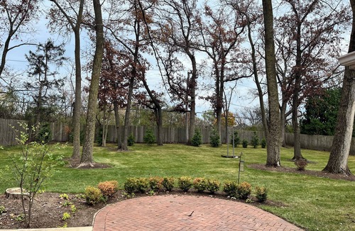 Lake Forest House | Charming 4-bedroom ranch house near downtown Lake Forest with AC, WiFi