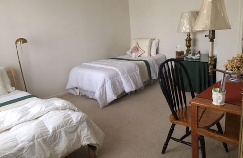 Black Rock Historic District Apartment | Charming and comfy bedroom