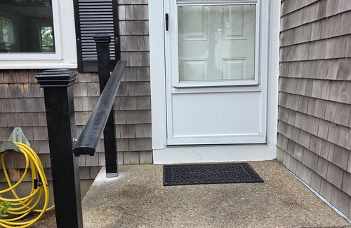 Eastham Cottage | Charming Cape Cod cottage on Depot Pond & bike trail with pond access