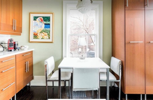 West Bend House | Charming Century Home - Easy stroll to restaurants, parks, schools, transit
