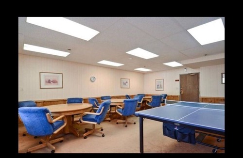 Willowbrook Condo | Charming luxury 2-bedroom condo with AC, fitness room in lovely Willowbrook