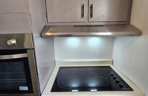 Danville House | Charming newly renovated 2-bedroom house with AC, WiFi in nice neighborhood