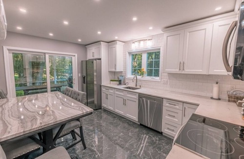 Gouldsboro Ski Chalet | Charming & Peaceful LUXURY 3-bedroom chalet in Gouldsboro