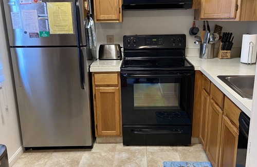 Brewster House | Charming, private, quiet, split A/C, family friendly townhouse at Ocean Edge