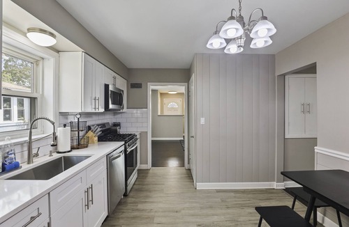 Des Plaines Villa | Charming Retreat in the Heart of Des Plaines by RedAwning