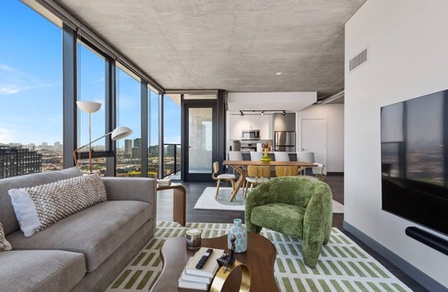 West Loop Apartment | Chic Fulton Market Oasis + Curated Comfort & Style