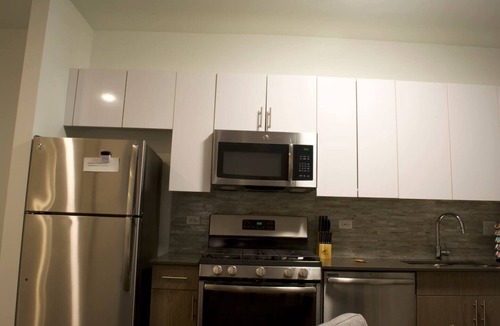 West Town Apartment | Chic Studio @FultonRiver steps to #FultonMarket