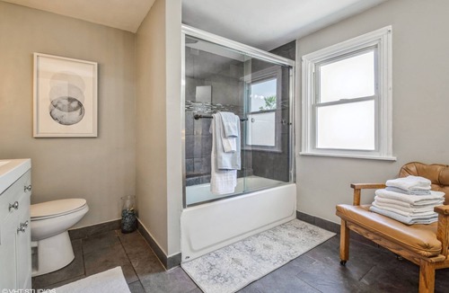 Chicago House | Chicago Big House Central