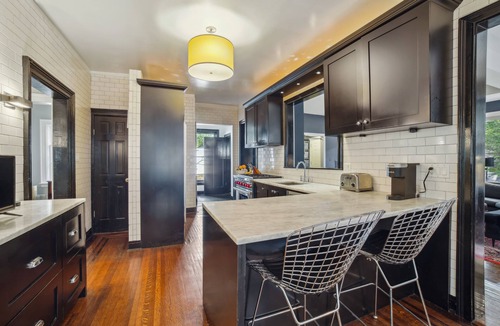Ravenswood House | Chicago Home w/Hot Tub < 2 Mi to Wrigley Field