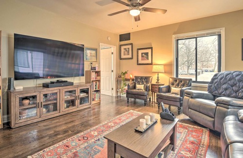 East Beverly House | Chicago Home w/ Spacious Backyard!