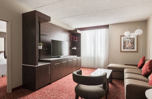 Hoffman Estates Hotel | Chicago Marriott Northwest