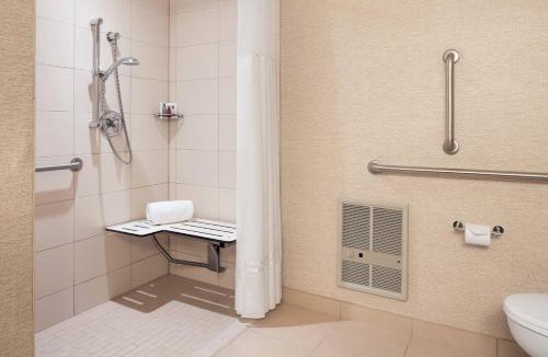 Naperville Hotel | Chicago Marriott Naperville