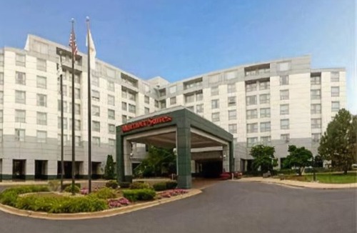 Deerfield Hotel | Chicago Marriott Suites Deerfield
