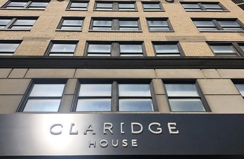 Gold Coast Hotel | Claridge House