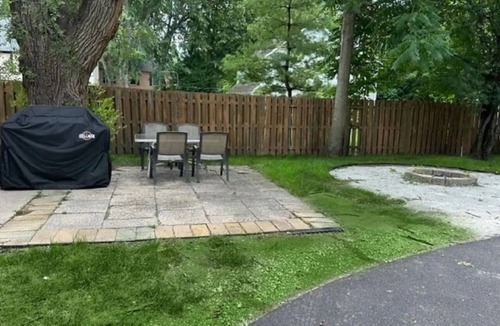 Libertyville Apartment | Clean Newly Remodeled 2 Bedroom Apartment