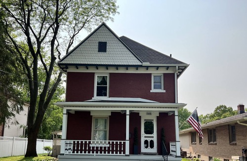 Sterling House | Clifford The Big Red House