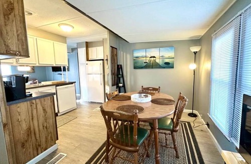Marion House | Come and enjoy our beautiful lake house that’s perfect for making memories