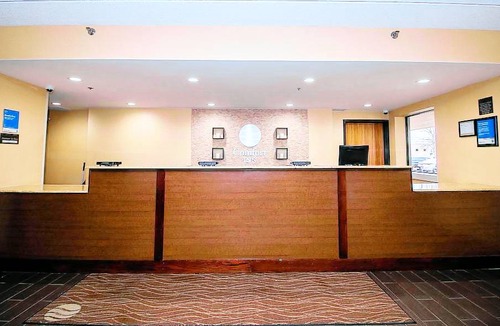 Arlington Heights Hotel | Comfort Inn Arlington Heights - O'Hare Airport