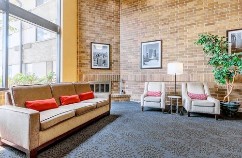 Arlington Heights Hotel | Comfort Inn Arlington Heights - O'Hare Airport
