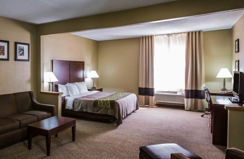Morris Hotel | Comfort Inn Morris I-80