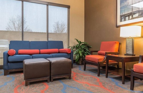Alton Hotel | Comfort Inn