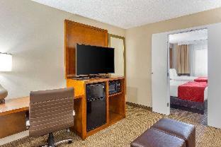 Oakbrook Terrace Hotel | Comfort Suites Oakbrook Terrace near Oakbrook Center