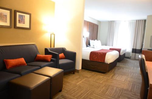 Urbana Hotel | Comfort Suites Urbana Champaign, University Area