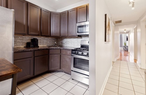 Grand Boulevard Condo | Comfortable Condo in the Heart of Bronzeville by RedAwning