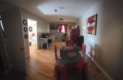 Calumet Park Apartment | Comfortable & Relaxing Charming 3BR unit