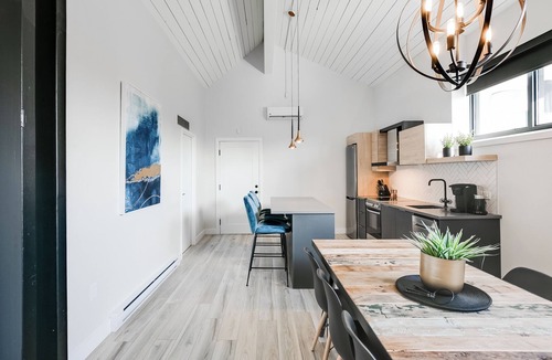 Laval House | Complexe La Voûte