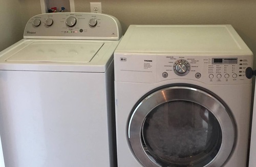 Avon Cottage | Conched Out - 2BR, 2 Full BA, Sleeps 6