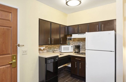 Half Day Condo | Condo ∙ 1 bedroom ∙ 3 guests