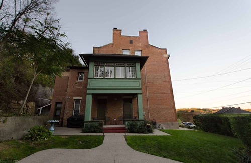 Galena House | Convenient & Spacious Downtown - Private Parking Included