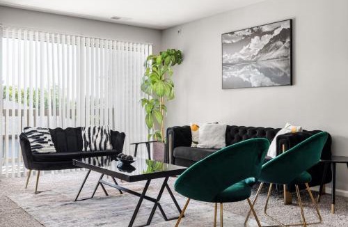 Gurnee Apartment | Corporate Housing by MGM