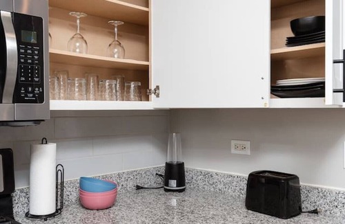 Gurnee Apartment | Corporate Housing by MGM