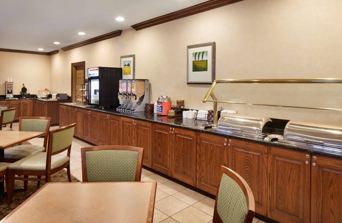 Champaign Hotel | Country Inn & Suites by Radisson, Champaign North, IL