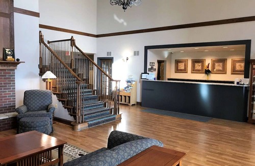 Zion Hotel | Country Inn & Suites by Radisson, Zion, IL