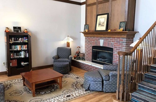 Zion Hotel | Country Inn & Suites by Radisson, Zion, IL