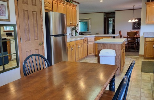 Marion House | Countryside 3-Bedroom Home with Pond near I57/R148 & Lake of Egypt