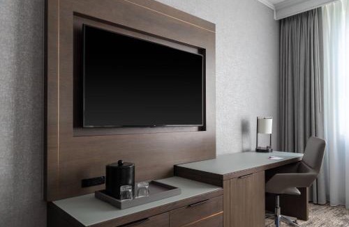 Near West Side Hotel | Courtyard by Marriott Chicago at Medical District-UIC
