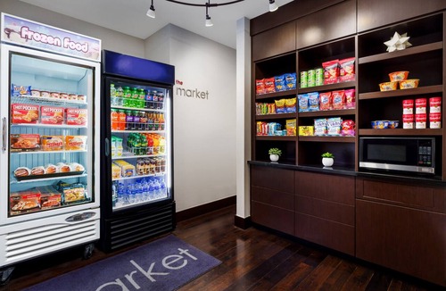 Keene Hotel | Courtyard by Marriott Keene Downtown
