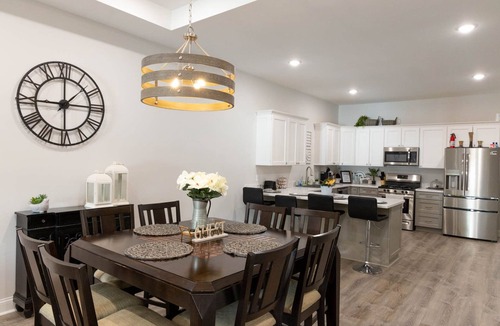 Princeton Apartment | Cozy 2 bedroom condo downtown Princeton