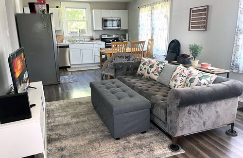 Galesburg House | Cozy, 2 bedroom, Pet-Friendly Home Near Knox College!