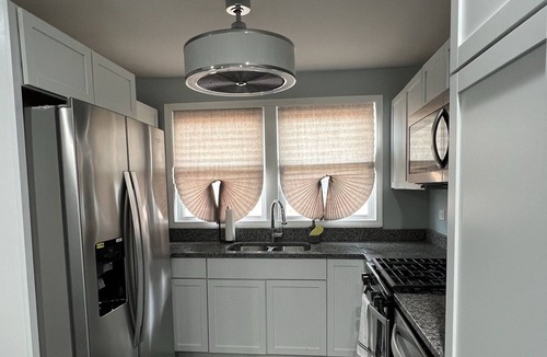 Chatham Condo | Cozy 2BR/1BA Close 12mi to downtown - Entire Unit