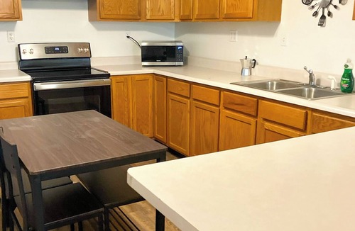 Macomb House | Cozy 2BR, 1BA Getaway in Macomb, IL