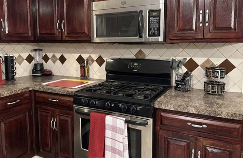 La Salle House | Cozy 3 Bedroom Home Starved Rock Pets Welcome