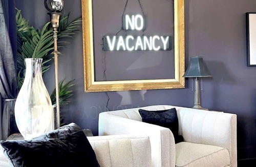 Evanston Condo | Cozy 4-Bedroom Apartment in Evanston