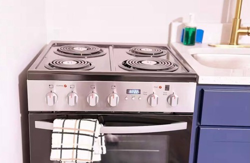 Edgewater Apartment | Cozy apartment with AC and WiFi in awesome Chicago