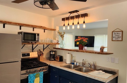 Bourbonnais House | Cozy Comfy