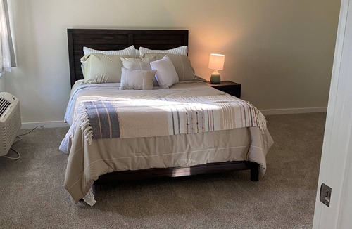 Mendon Apartment | Cozy country apartment minutes away from local attractions.
